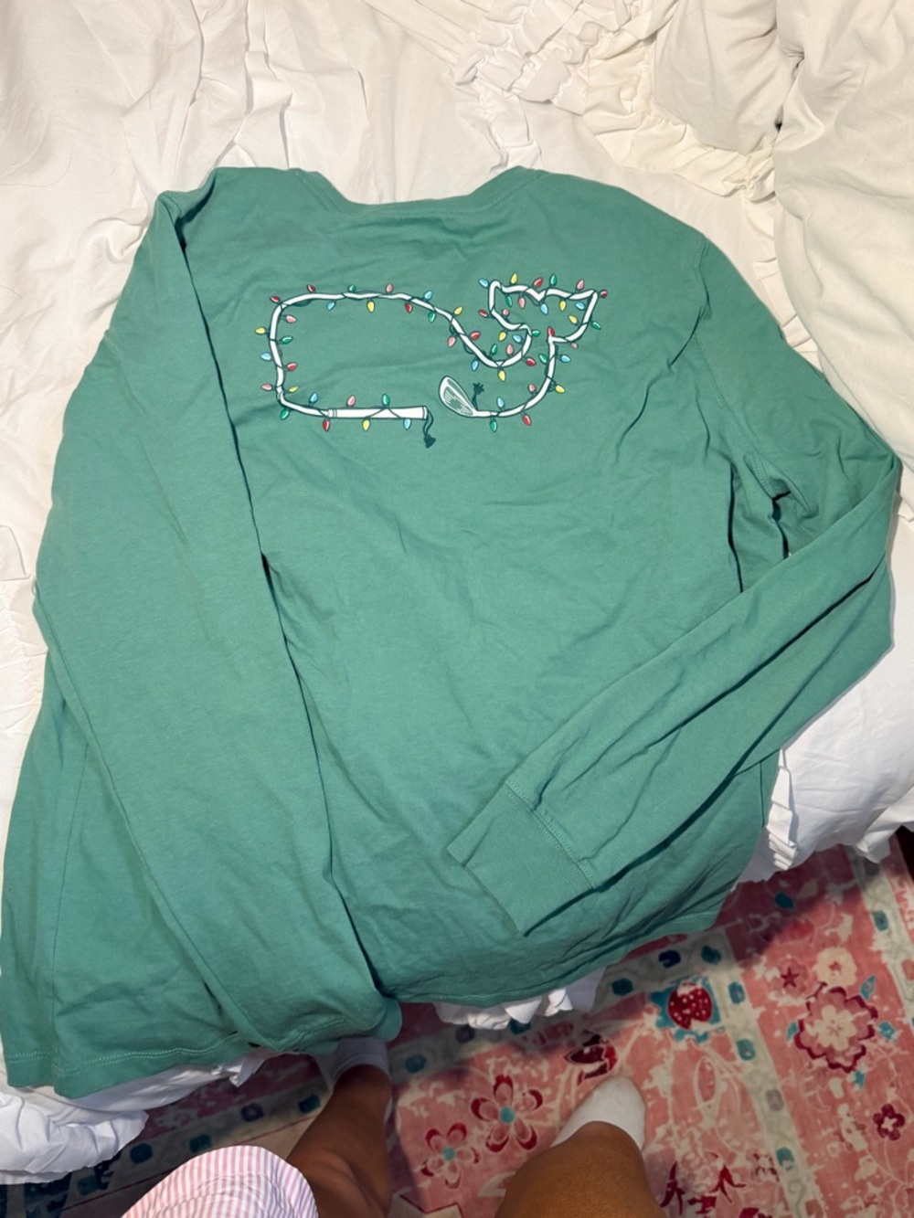 Vineyard Vines Golf Christmas Seafoam Green Whale Graphic Long Sleeve Tee